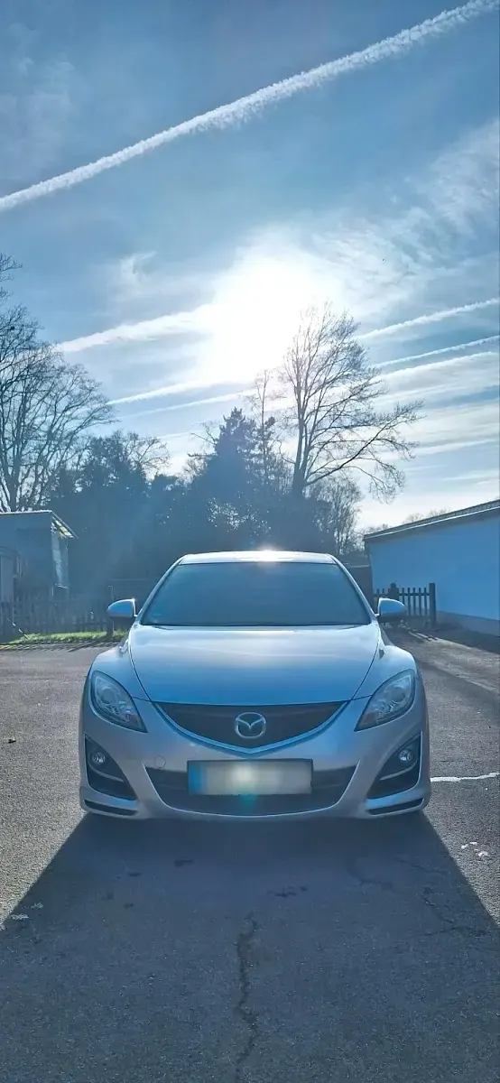 Gebraucht Mazda 6 129 PS (94 kW) 2011 Silber Limousine