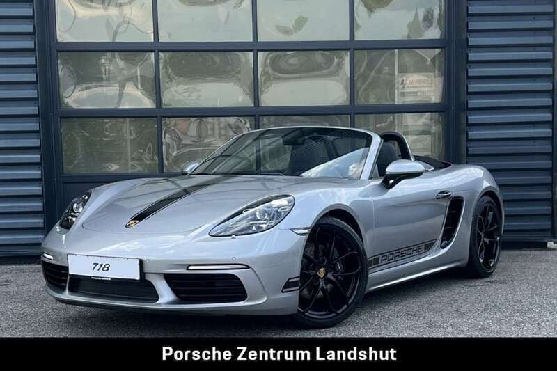 Gt silbermetallic/verdeck schwa Gebraucht 2025 Porsche Boxster Edition Cabrio | 84.790 € - Bild 1/4