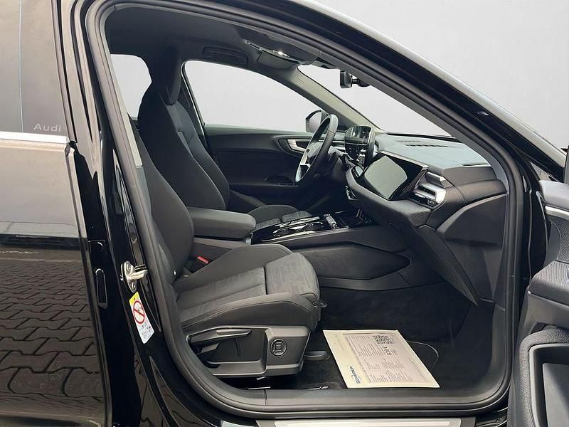 Gebraucht Audi A5 Ambiente 150 PS (110 kW) 2025 Mythosschwarz metallic (metallic) Coupé