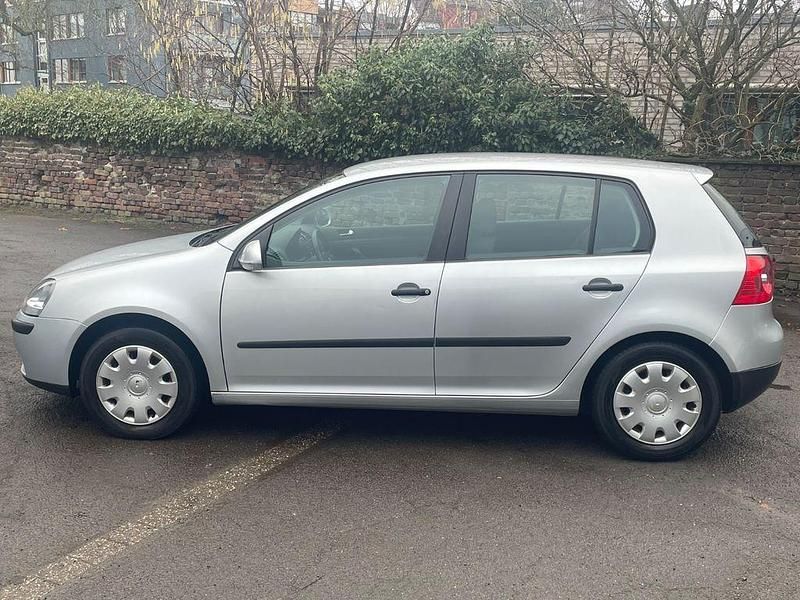 Gebraucht VW Golf IV 102 PS (75 kW) 2004 Silber Limousine
