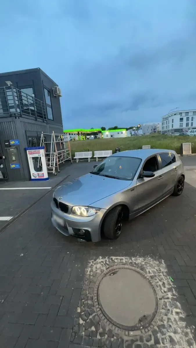 Gebraucht BMW 116 122 PS (89 kW) 2006 Andere farben Kleinwagen