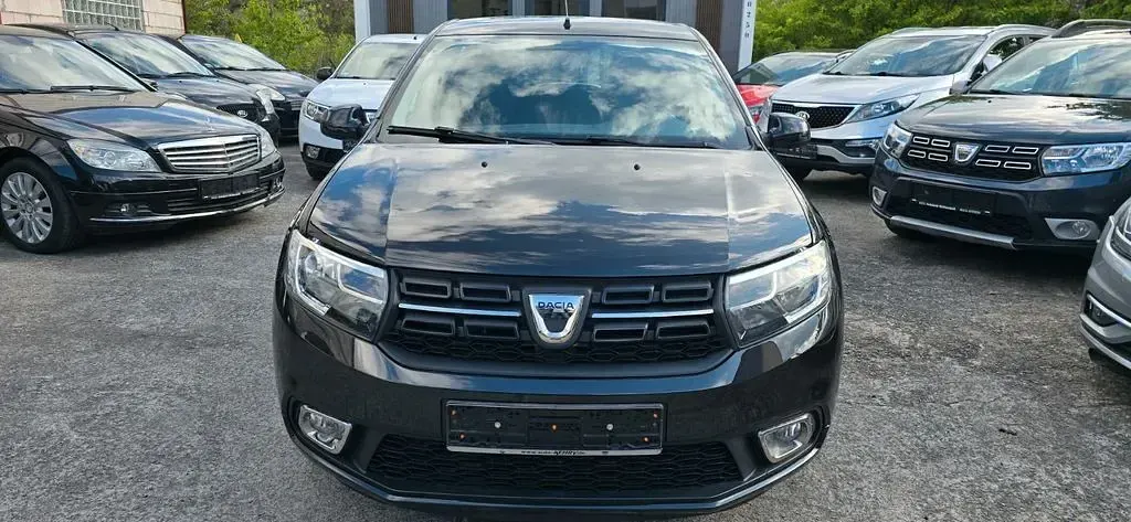Gebraucht Dacia Sandero Lauréate 73 PS (53 kW) 2018 Schwarz Limousine