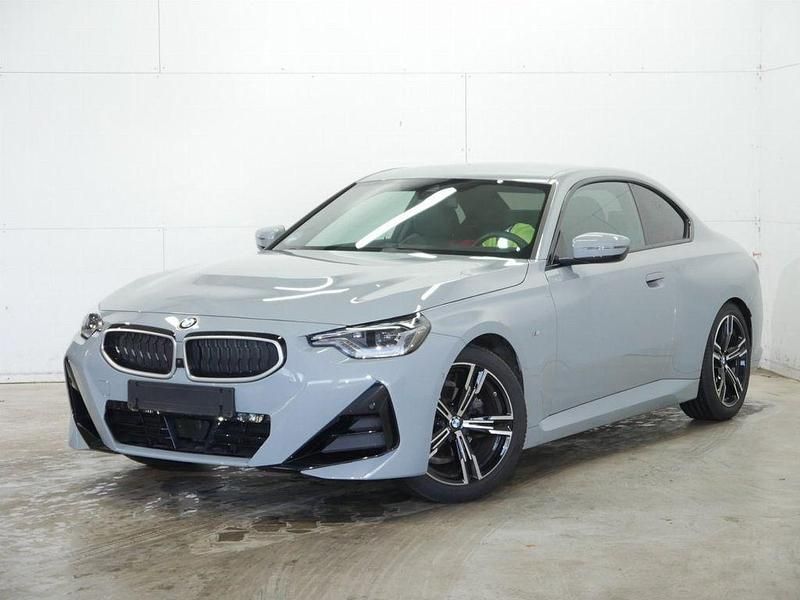M brooklyn grau metallic Gebraucht 2024 BMW 218 M Sport Coupé | 37.850 € (Teuer) - Bild 1/3