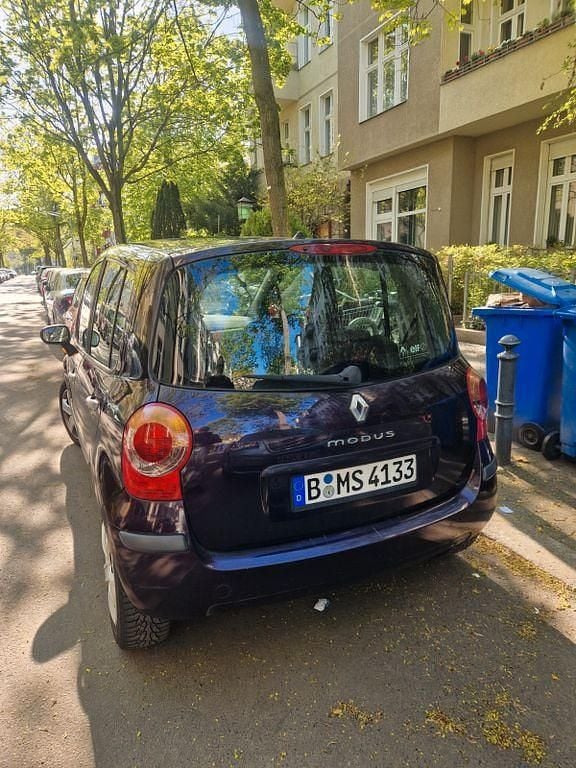 Usata Renault Modus 75 CV (55 kW) 2005 Viola Monovolume