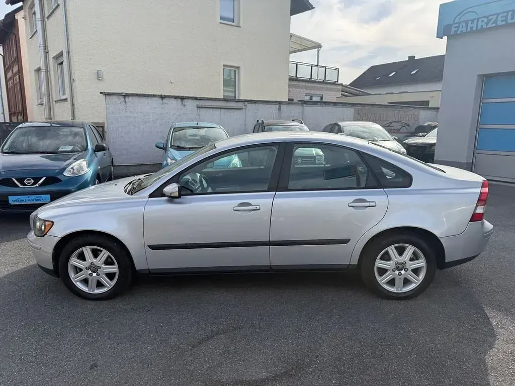 Gebraucht Volvo S40 140 PS (102 kW) 2004 Silber Limousine
