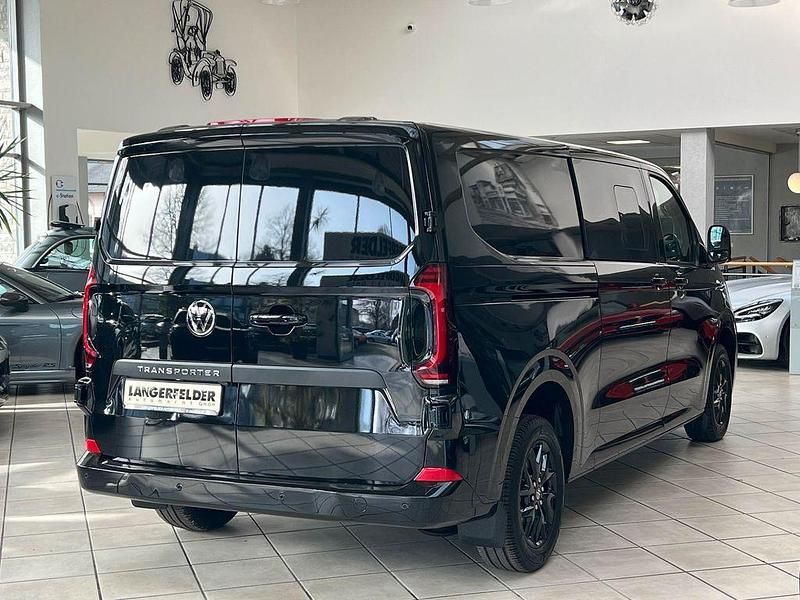 Neu VW Transporter 170 PS (125 kW) 2026 Schwarz metallic (6p midnight black) Van