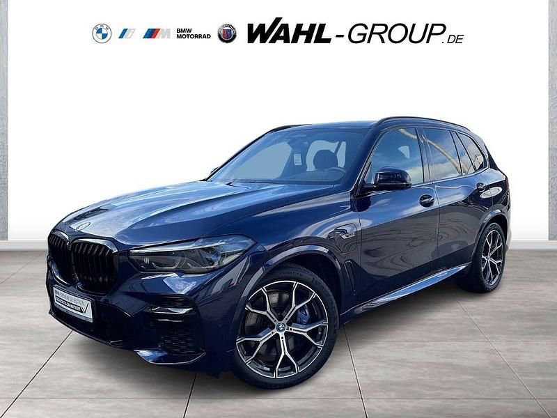 Blau Gebraucht 2022 BMW X5 M Sport SUV | 61.890 € (Etwas zu teuer) - Bild 1/4