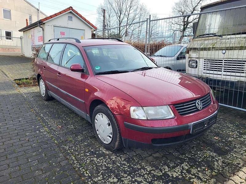 Rot Gebraucht 1999 VW Passat Trendline Kombi | 700 € (Superpreis) - Bild 1/4