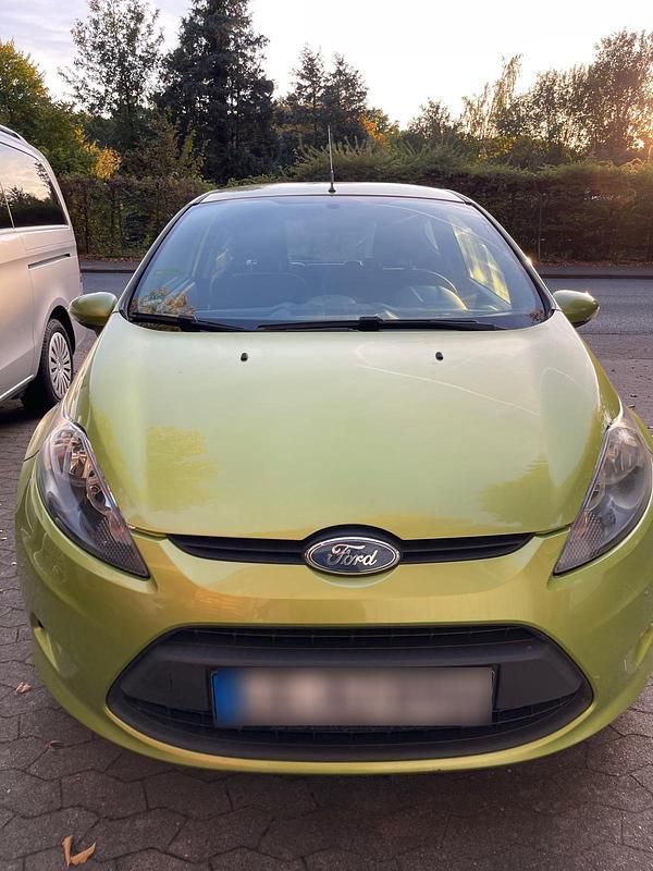Gebraucht Ford Fiesta 60 PS (44 kW) 2008 Grün Kleinwagen