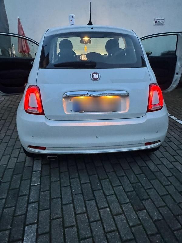 Gebraucht Fiat 500 Lounge 69 PS (50 kW) 2019 Weiß Kleinwagen