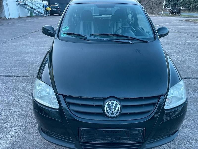 Gebraucht VW Fox 75 PS (55 kW) 2006 Schwarz Kleinwagen