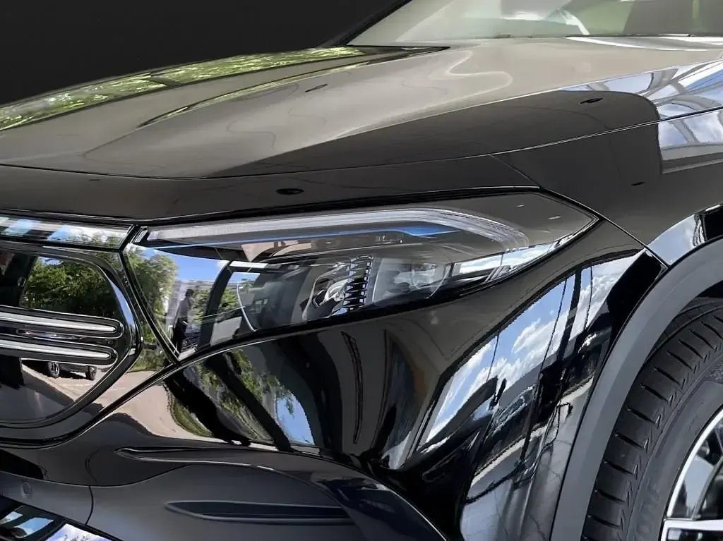 Gebraucht Mercedes EQA250 AMG 139 kW (190 PS) 2023 Nachtschwarz SUV