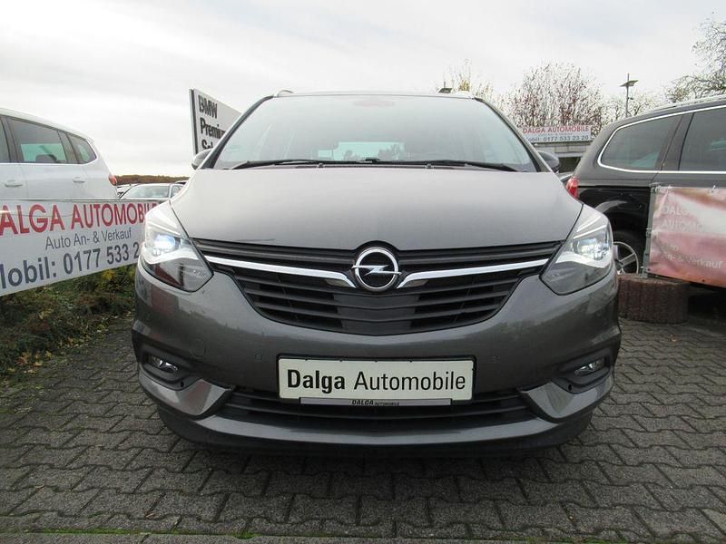 Gebraucht Opel Zafira Innovation 131 PS (96 kW) 2018 Van / Kleinbus