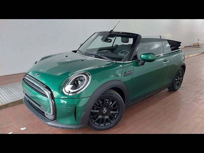 British racing green Gebraucht 2023 Mini Cooper Cabriolet Classic Cabrio | 28.333 € (Fairer Preis) - Bild 1/4