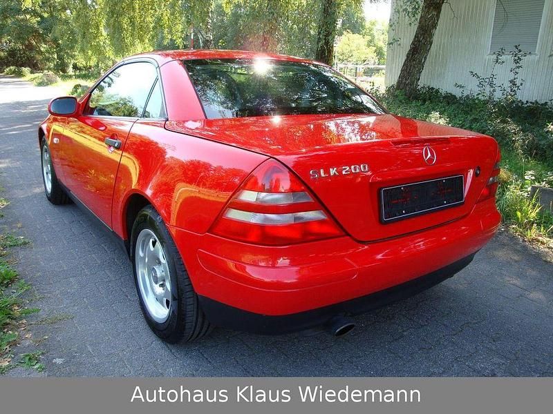 Gebraucht Mercedes SLK200 136 PS (100 kW) 1999 Magma  rot Cabrio