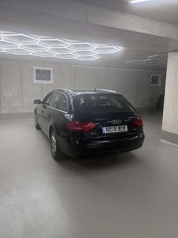 Gebraucht Audi A4 Ambiente 143 PS (105 kW) 2010 Kombi