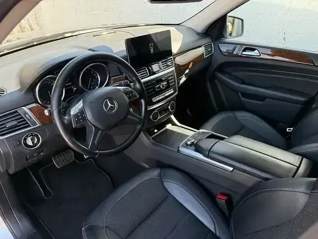 Gebraucht Mercedes ML350 AMG 258 PS (189 kW) 2012 Silber SUV