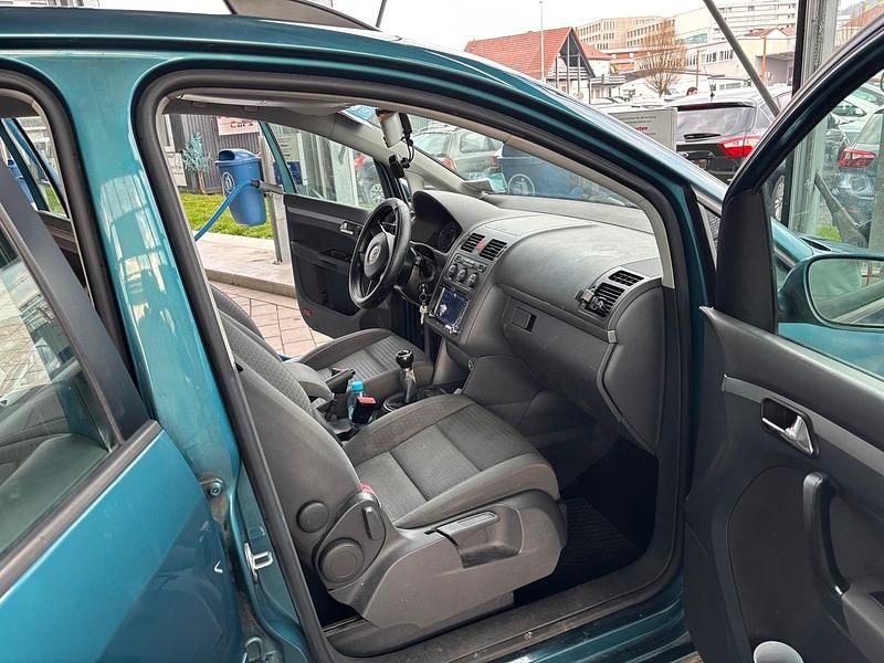 Gebraucht VW Touran 140 PS (102 kW) 2006 Blau Van / Kleinbus
