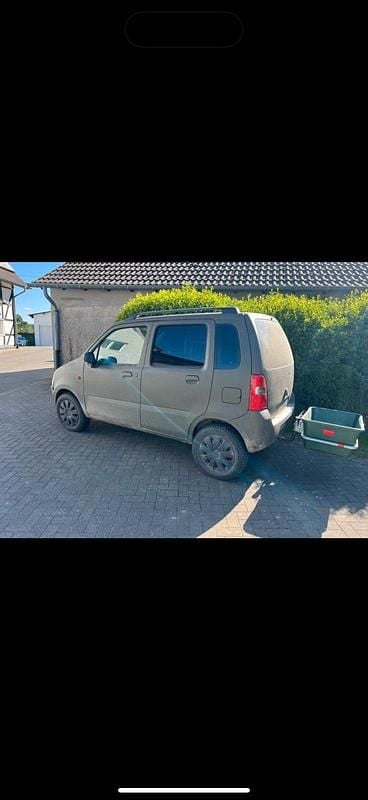 Grün Gebraucht 2004 Suzuki Wagon R Kleinwagen | 2.500 € - Bild 1/2