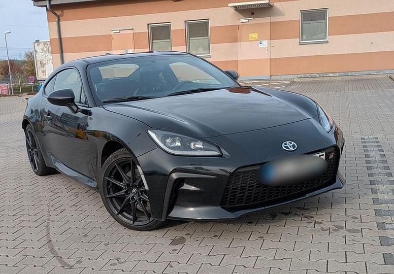 Gebraucht Toyota GR86 235 PS (172 kW) 2023 Schwarz Coupé