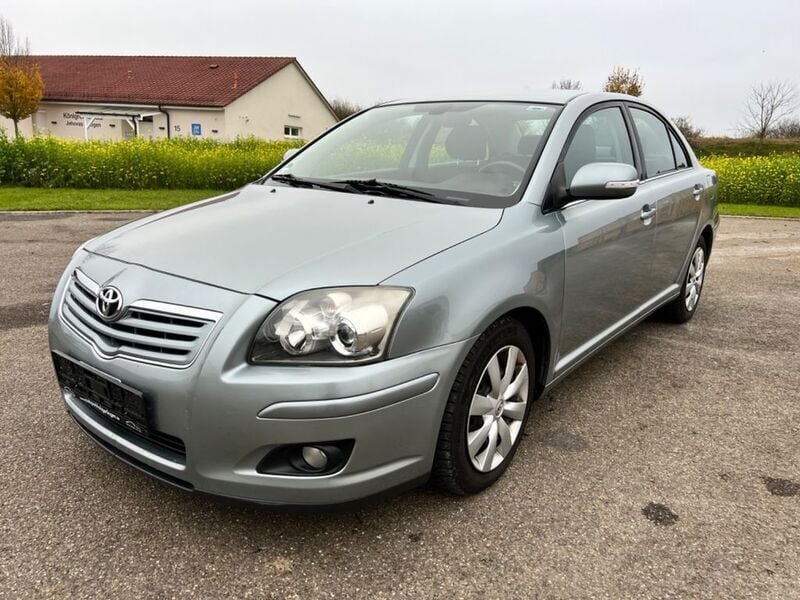 Silber Gebraucht 2008 Toyota Avensis Sol Limousine | 5.550 € (Fairer Preis) - Bild 1/4