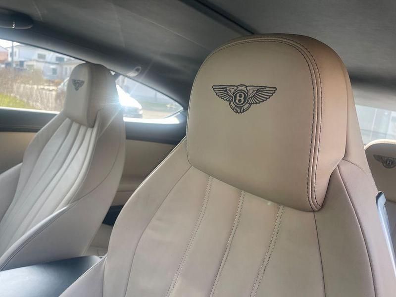 Gebraucht Bentley Continental GT 507 PS (372 kW) 2012 Blau