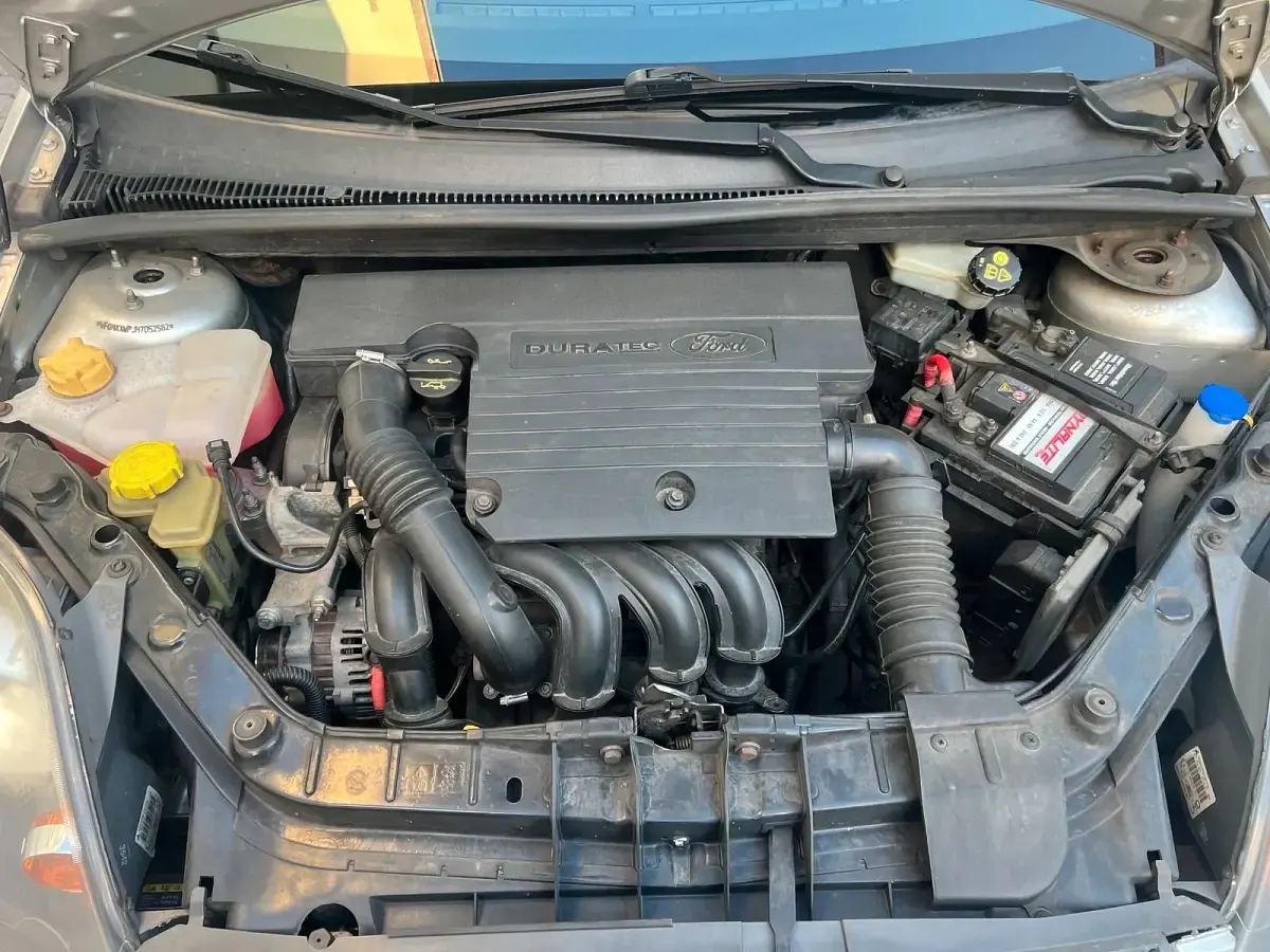 Gebraucht Ford Fiesta 2007 Silber Kleinwagen