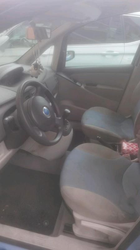 Gebraucht Fiat Idea 73 PS (53 kW) 2004 Blau Van / Kleinbus