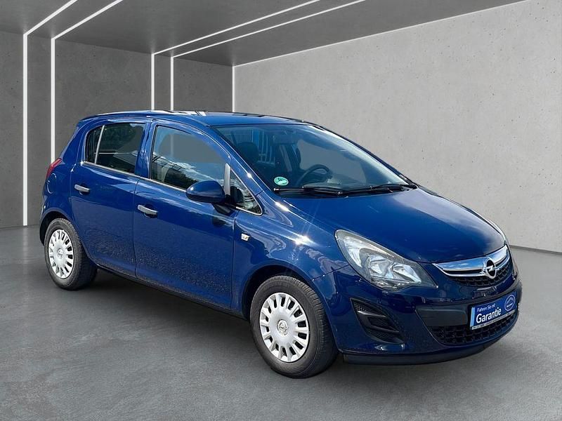 Gebraucht Opel Corsa Selection 69 PS (50 kW) 2014 Other Limousine