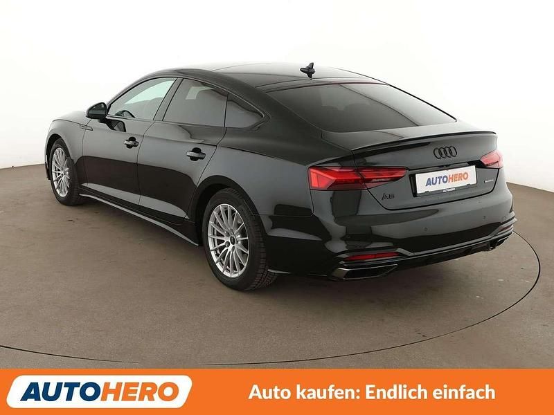 Second-hand Audi A5 Business 204 CP (150 kW) 2024 Negru Berlinǎ
