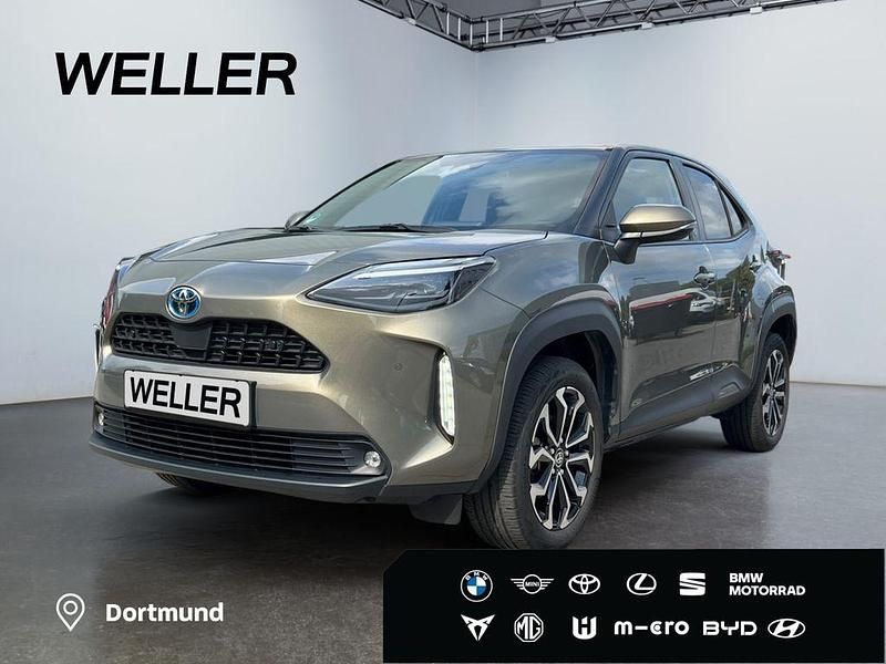 Bronze Gebraucht 2022 Toyota Yaris Cross Team SUV | 22.500 € (Guter Preis) - Bild 1/3