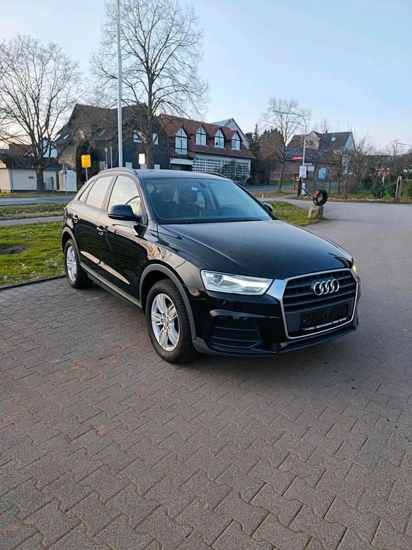 Gebraucht Audi Q3 Comfort 150 PS (110 kW) 2017 Schwarz SUV