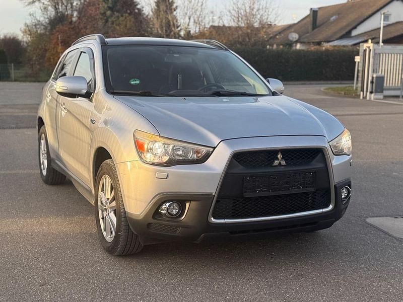 Silber Gebraucht 2012 Mitsubishi ASX Instyle SUV | 6.999 € (Fairer Preis) - Bild 1/4