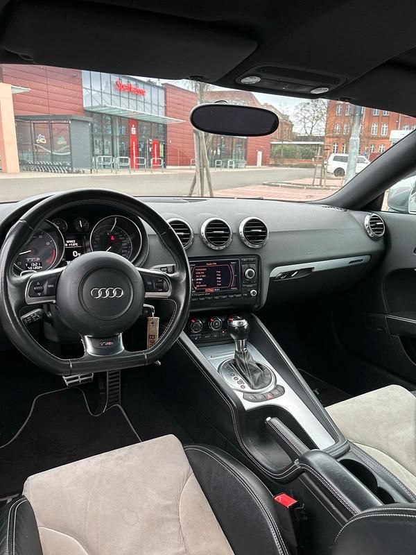 Używany Audi TTS 272 KM (200 kW) 2008 Szary Coupe