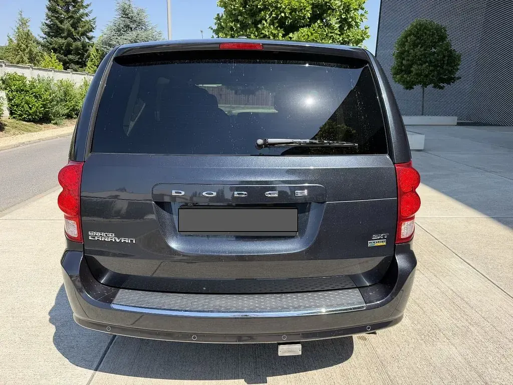 Gebraucht Dodge Grand Caravan SXT 287 PS (211 kW) 2014 Grau Van / Kleinbus