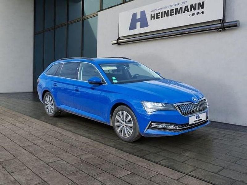 Gebraucht Skoda Superb Ambition 156 PS (114 kW) 2021 Energyblau Kombi
