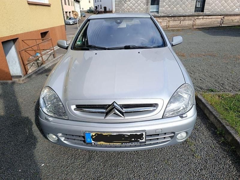 Silber Gebraucht 2003 Citroën Xsara Exclusive Limousine | 2.100 € (Fairer Preis) - Bild 1/4