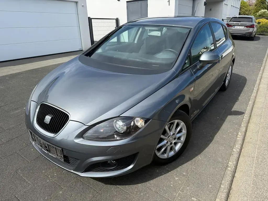 Usata Seat Leon Copa 125 CV (91 kW) 2012 Grigio Berlina