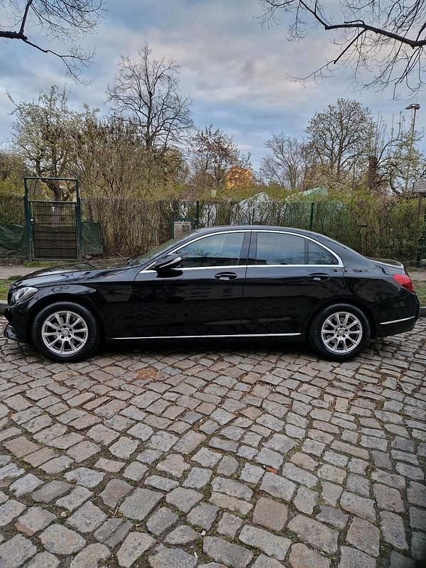 Schwarz Gebraucht 2014 Mercedes C220 Limousine | 13.500 € (Guter Preis) - Bild 1/4