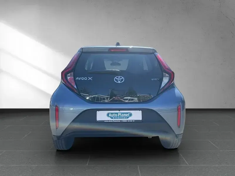 Gebraucht Toyota Aygo X Connect Style 116 PS (85 kW) 2026 Grau SUV