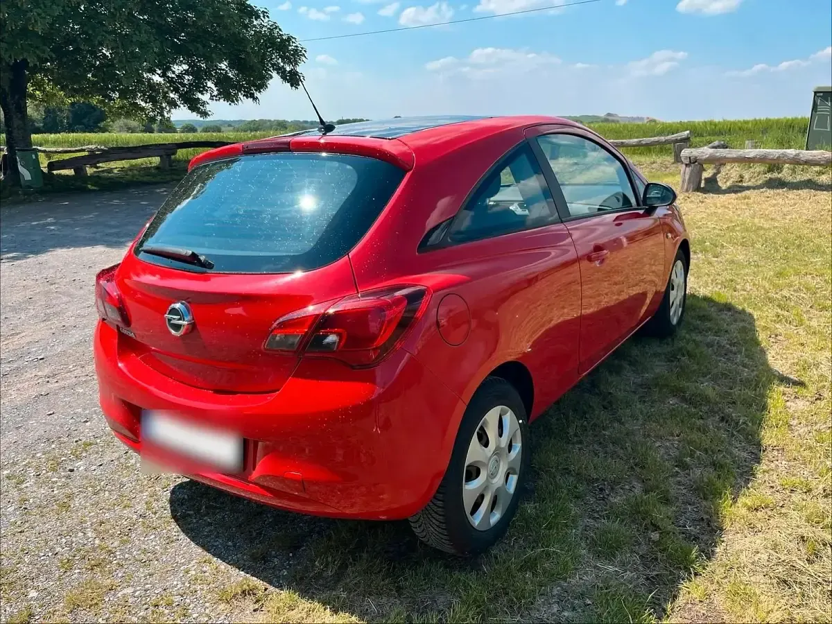 Gebraucht Opel Corsa Edition 90 PS (66 kW) 2015 Rot Kleinwagen