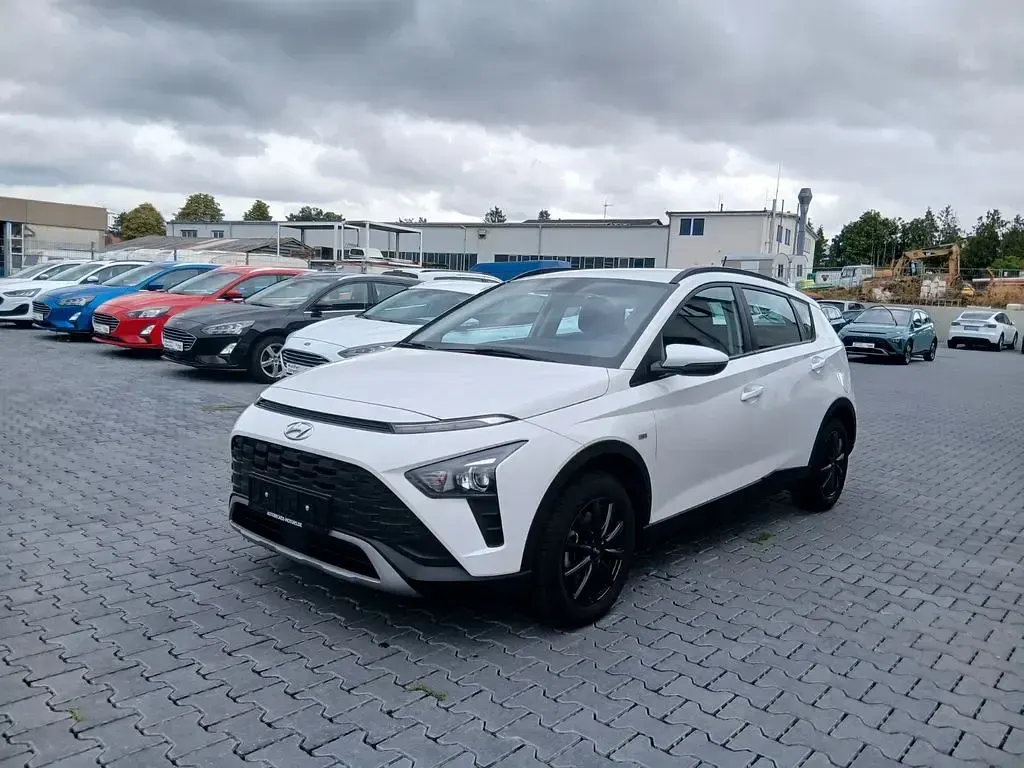 Gebraucht Hyundai Bayon Select 101 PS (74 kW) 2024 Weiß SUV