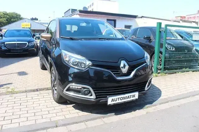 Gebraucht Renault Captur Elysee 120 PS (88 kW) 2016 Schwarz SUV