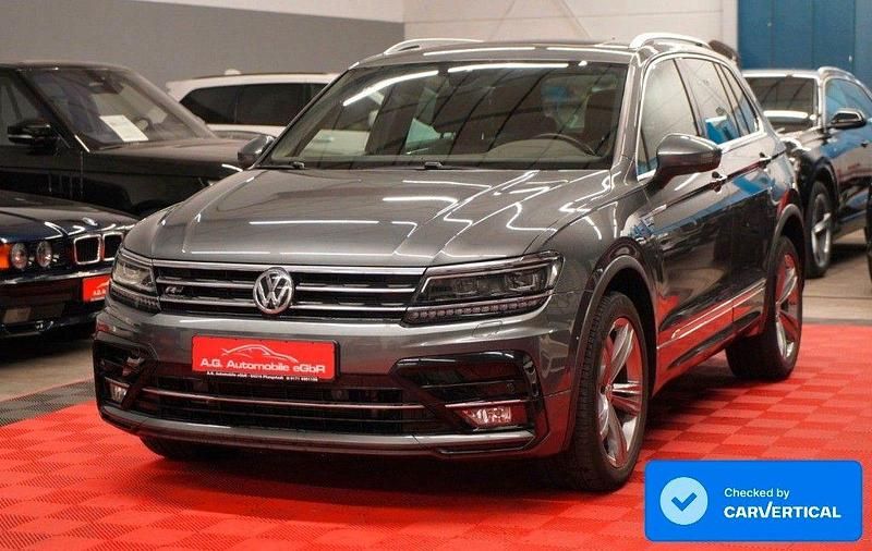 Grau Gebraucht 2017 VW Tiguan Highline SUV | 24.950 € (Guter Preis) - Bild 1/4
