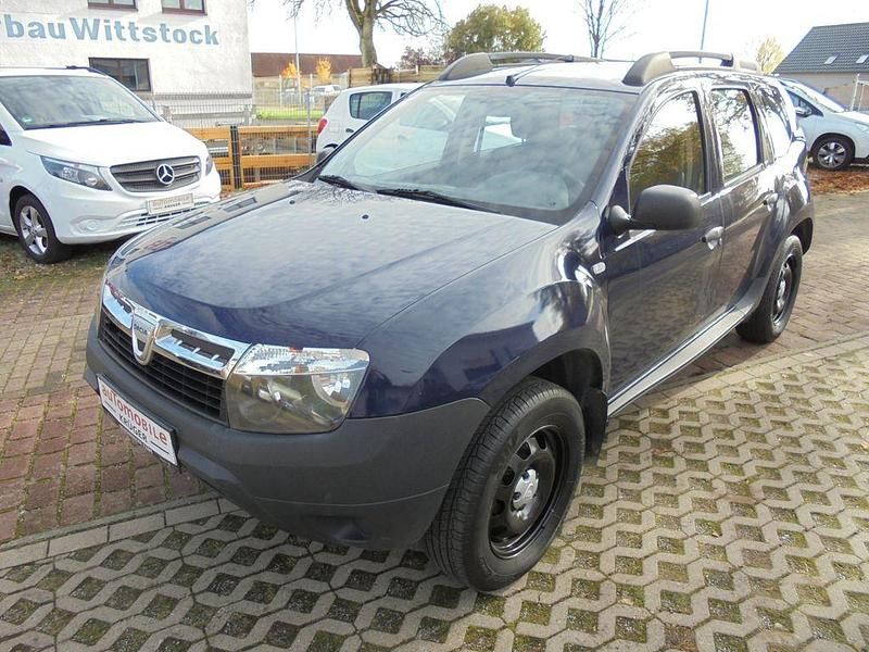 Blau Gebraucht 2010 Dacia Duster Ambiance SUV | 5.980 € (Fairer Preis) - Bild 1/4