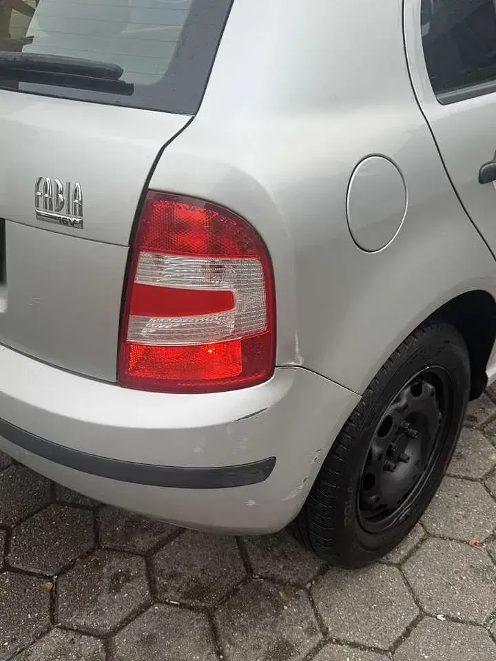 Gebraucht Skoda Fabia Comfort 75 PS (55 kW) 2003 Limousine