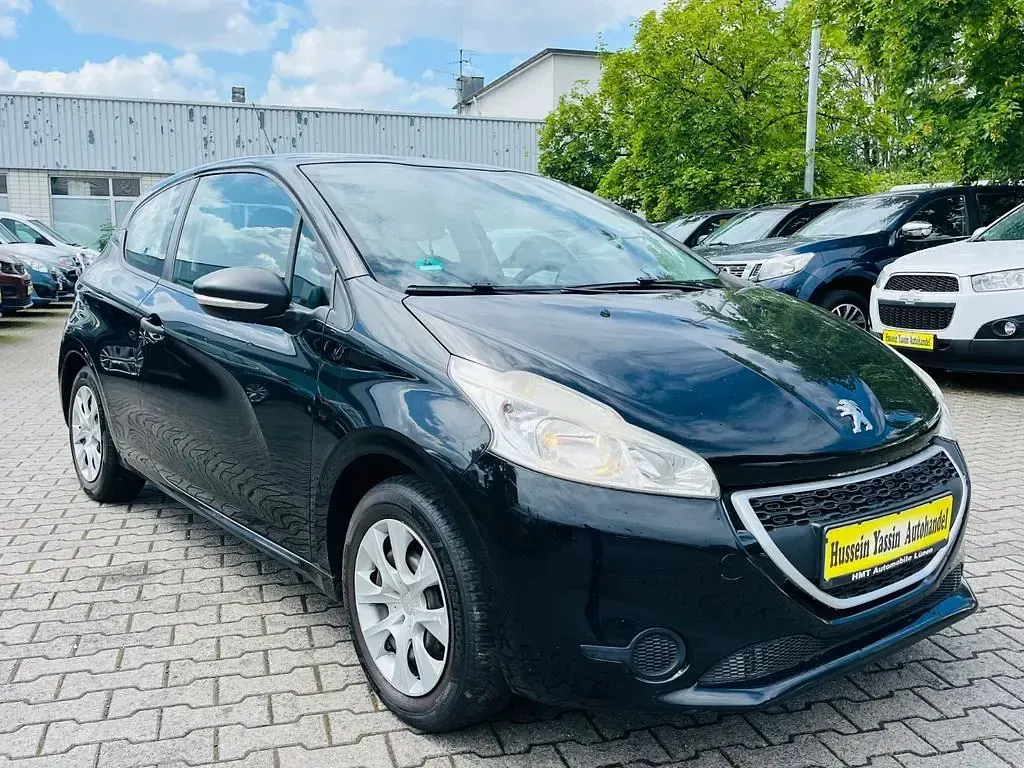 Gebraucht Peugeot 208 Access 68 PS (50 kW) 2014 Kleinwagen