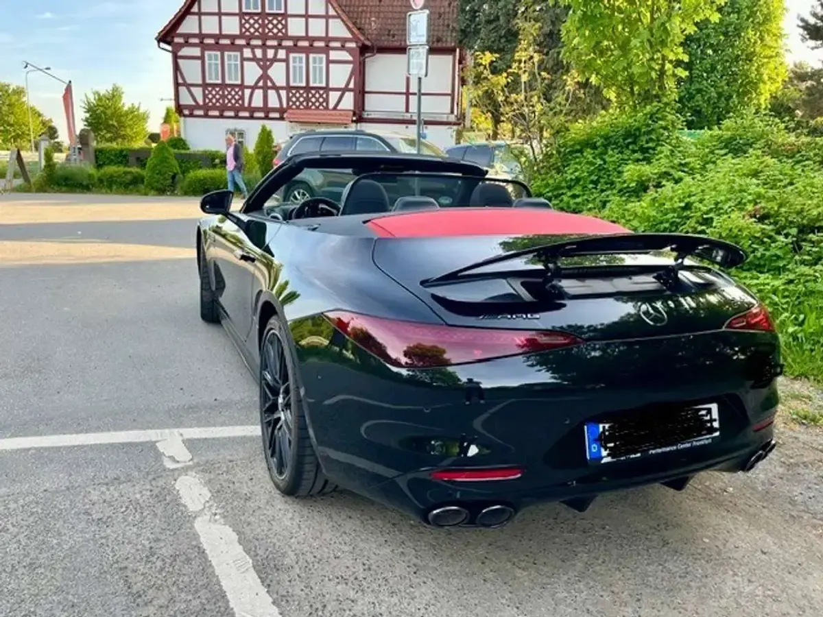 Gebraucht Mercedes SL43 AMG AMG 381 PS (280 kW) 2023 Schwarz Cabrio