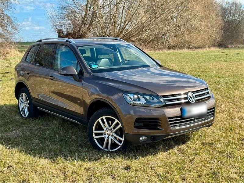 Gebraucht VW Touareg 240 PS (176 kW) 2011 Braun SUV