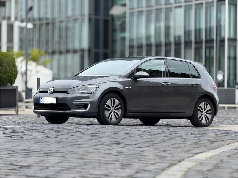 Gebraucht 2019 VW e-Golf Kleinwagen | 18.400 € (Teuer) - Bild 1/4